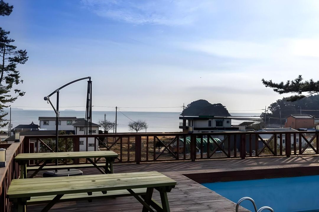 Taean Oceanhill Resort Pension