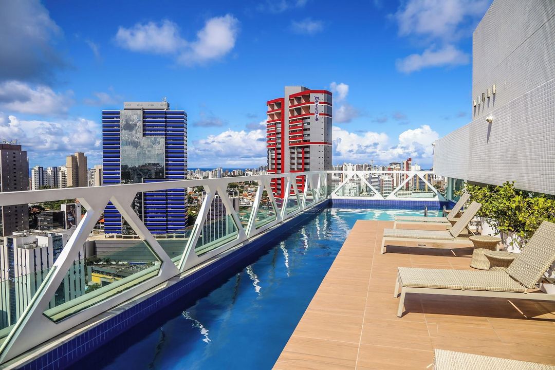 Avectur超值商業 & 公寓