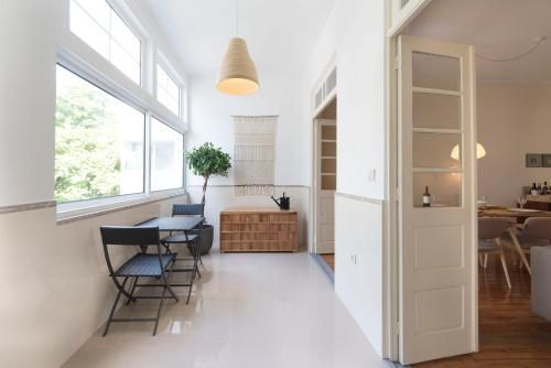 Tripas-Coração, Breiner Apartments