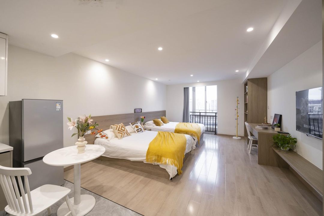 Book&Bed(Quyang Road Branch)