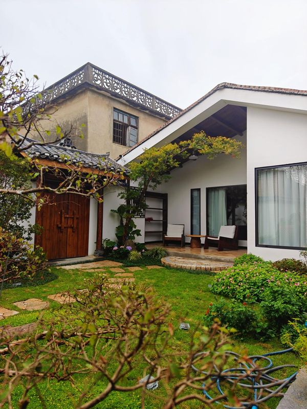 灕江holiday宛秋舍河畔度假民宿(白石潭店)