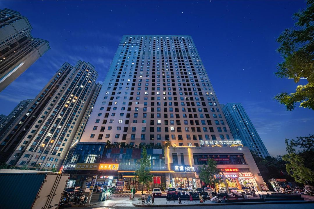 Dongyue Hotel Chengdu (Automobile Theme Park)