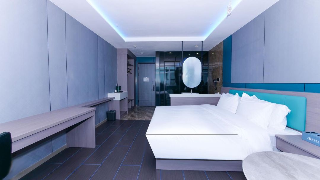 雲端酒店(新疆師範學校亞心校區店)