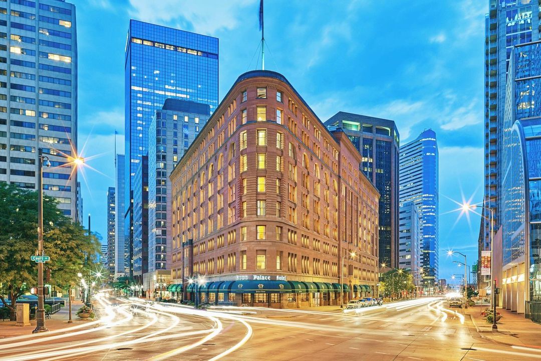 布朗皇宮溫泉酒店(傲途格精選連鎖酒店)