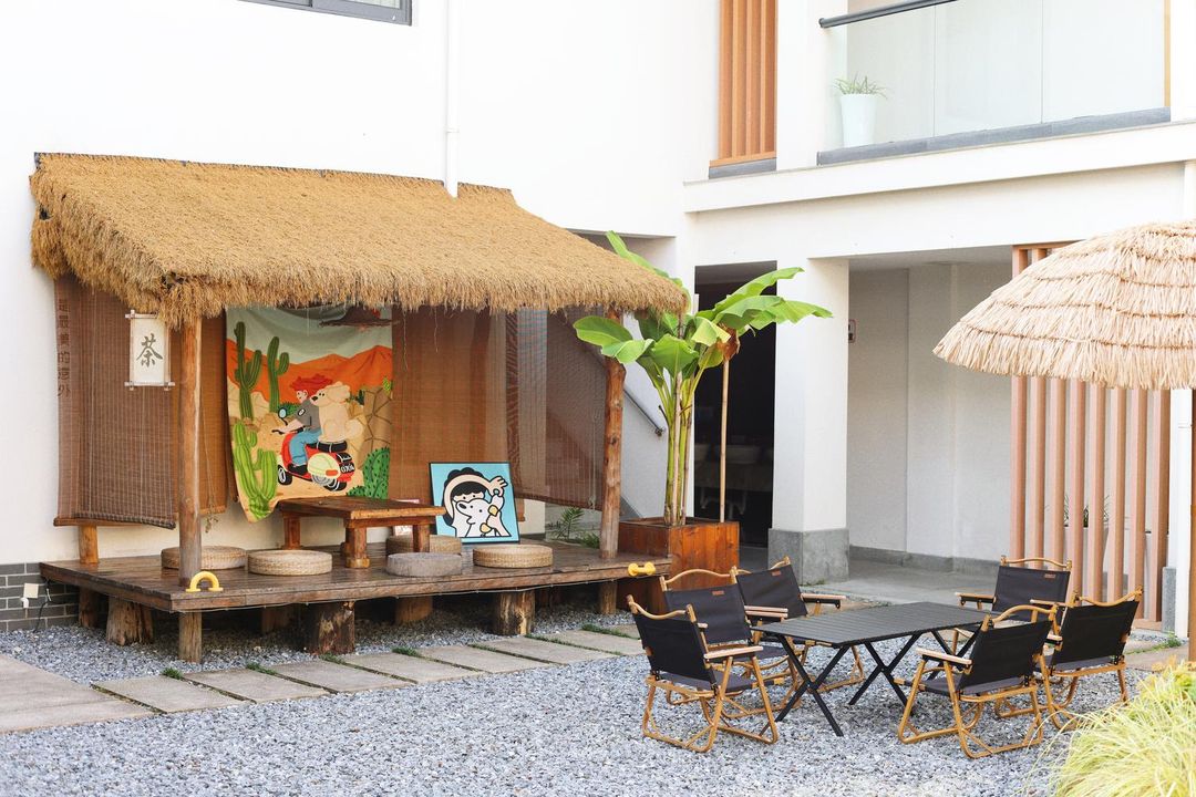 Lin 'an Hot Spring Story: Pet-Friendly Homestay