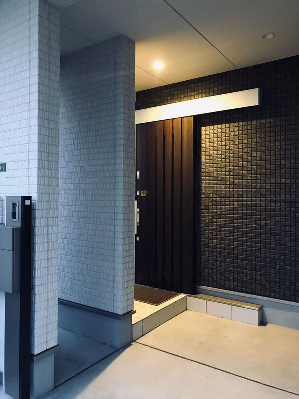 【大阪隱邸】近環狀線近梅田USJ難波。可容6人。免費停車,浴室TV