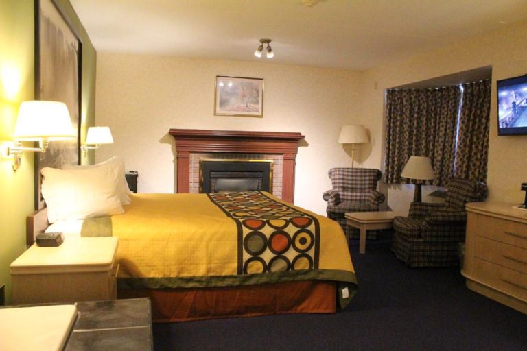 尼亞加拉瀑布北速8酒店