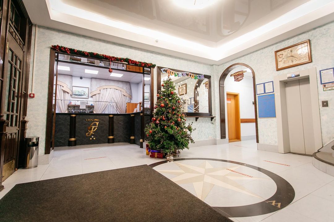 謝韋爾納亞酒店