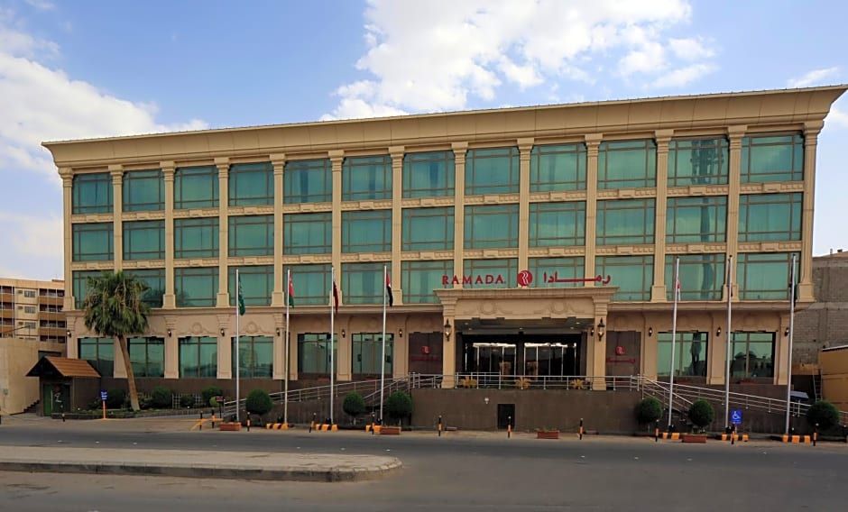 利雅得溫德姆華美達酒店