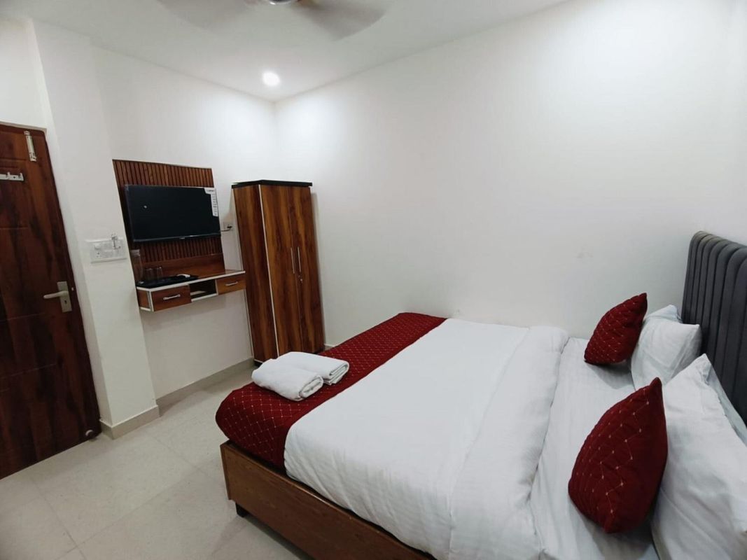 Goroomgo 阿凱旅館菠羅奈斯