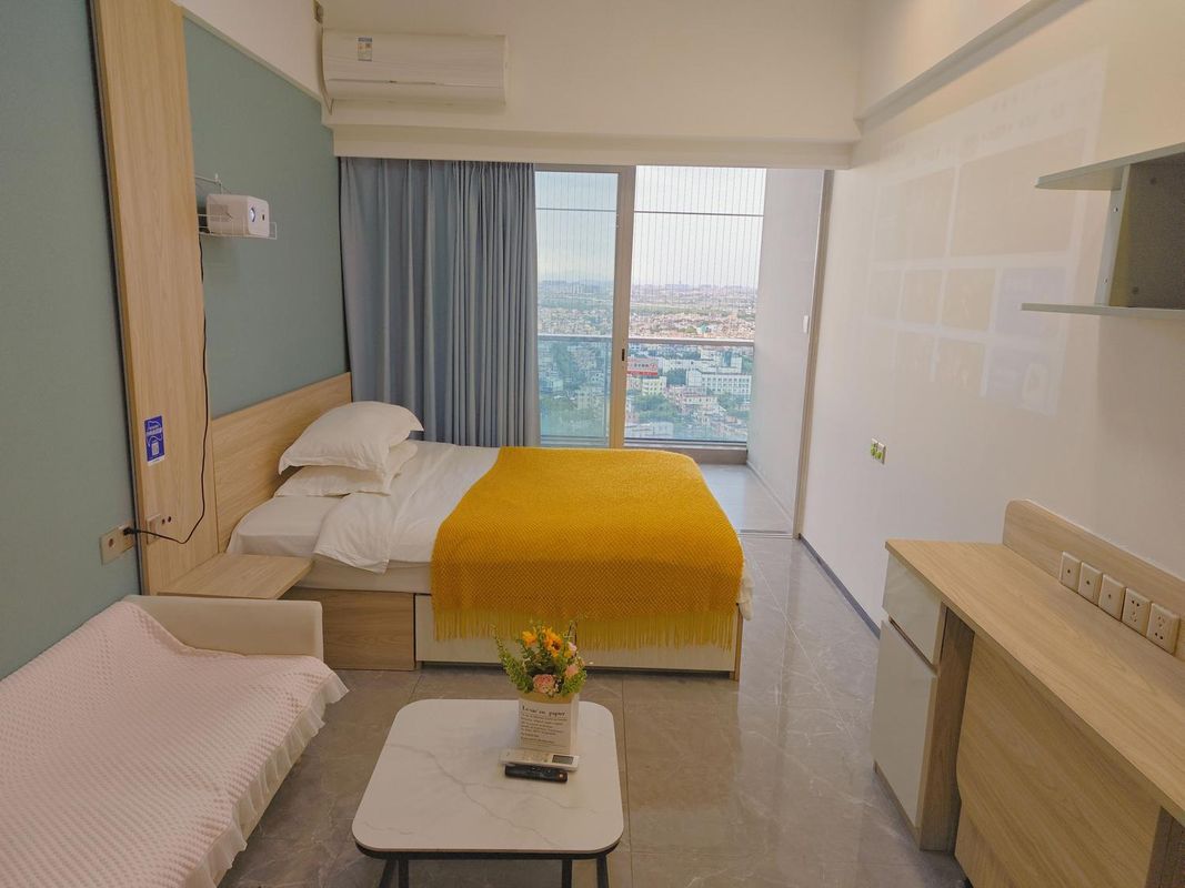 Zhongshan Lupai Serviced Apartment (Gangkou Poly Plaza)