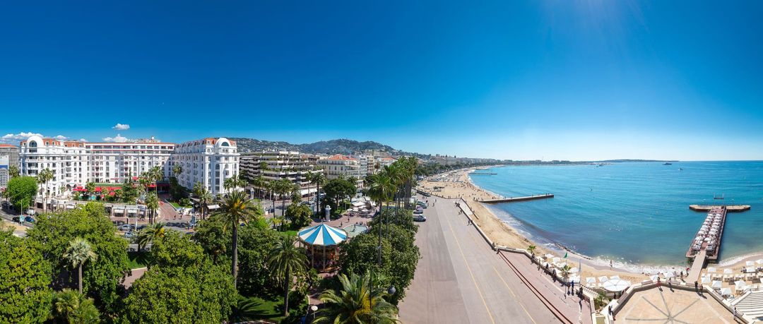 戛納巴里爾雄偉酒店(近節慶宮)