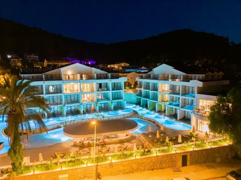 希薩羅紐公寓222號