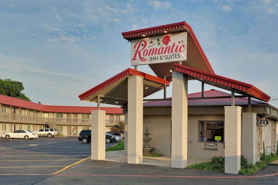 羅曼蒂克旅館和套房