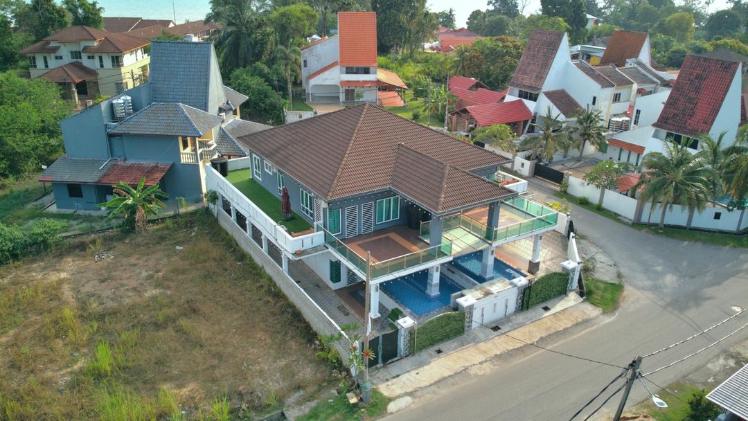 Hideaway Villa 20-46pax 9R9B PRIVATE POOL, KTV, BBQ, ARCADE GAMES, 3min to BEACH