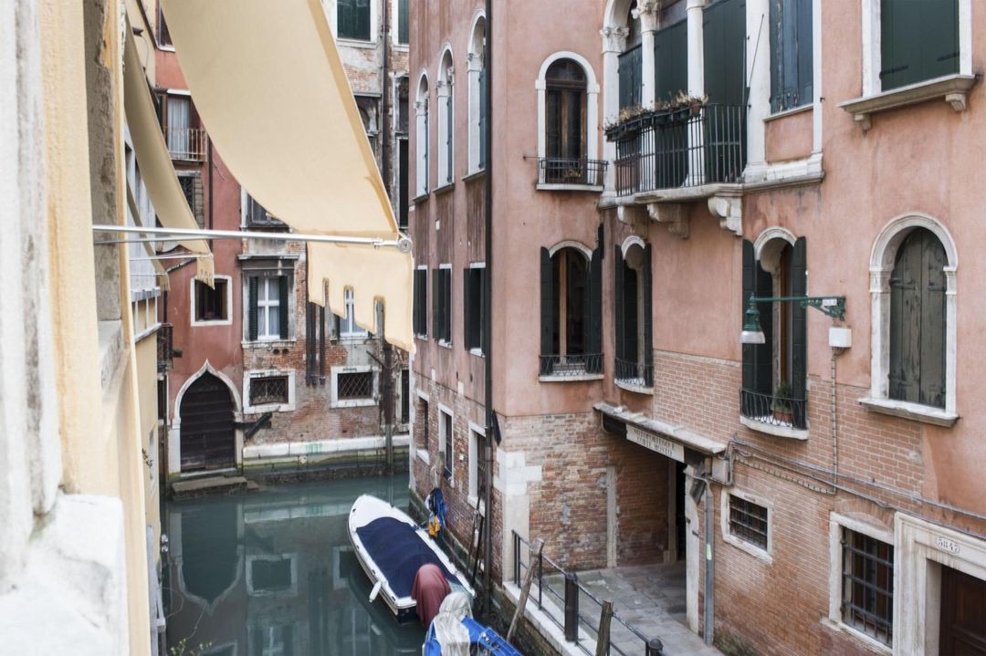 加布裏埃拉庭院酒店