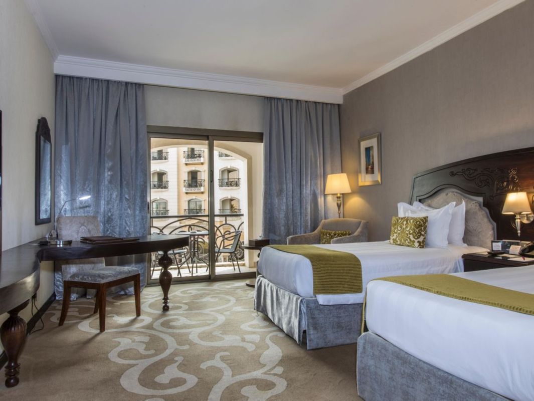 利雅得阿爾瓦哈皇冠假日酒店