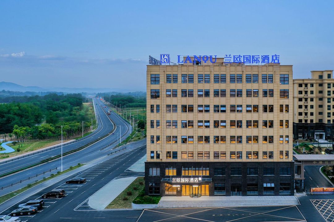 LANOU International Hotel (Ningguo Southern Anhui-Tibet Route Branch)