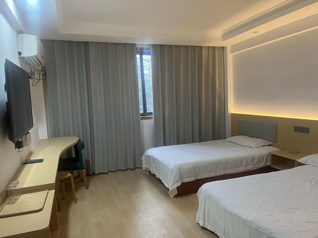 Furonglou Hotel (Jinshan Scenic Area)