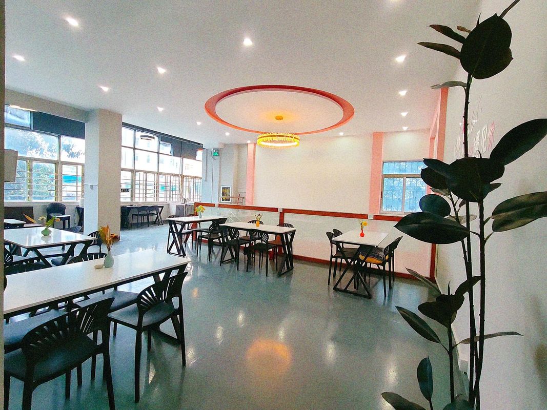 尚品居青旅公寓(沙井地鐵站店)