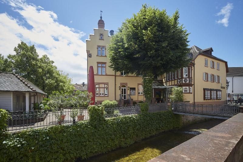 巴迪瑟霍夫酒店