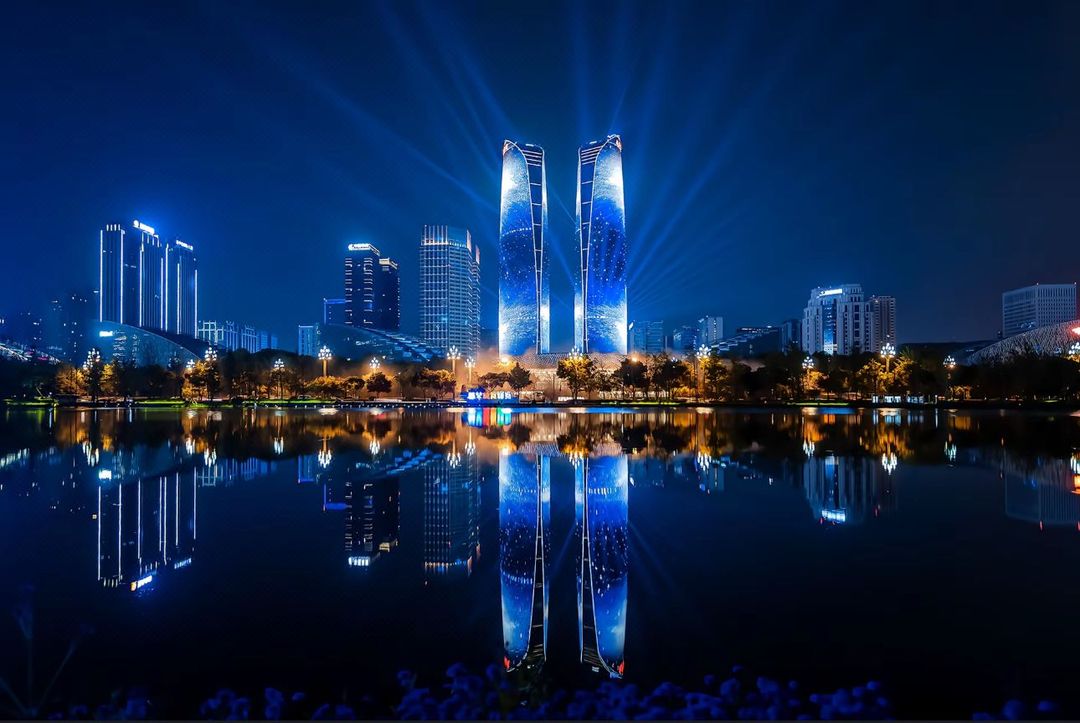 愛電競酒店(成都新會展環球中心店)