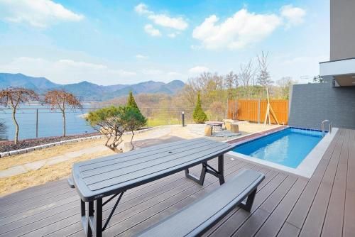 Jecheon The Shine Cheongpung