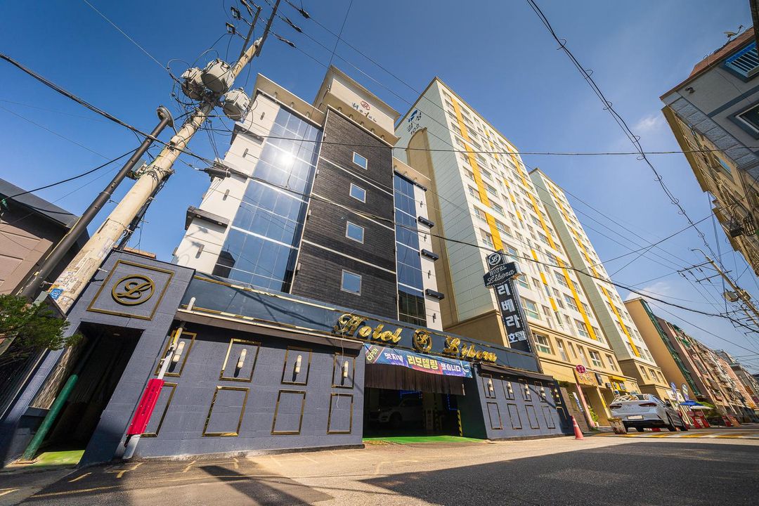 Bucheon (Wonjong-Dong) Riviera Hotel