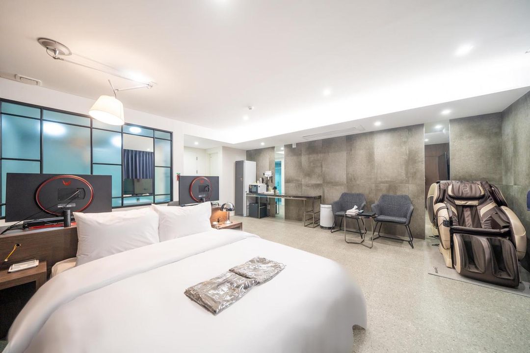 Namyangju Story Hotel & Drivingtel