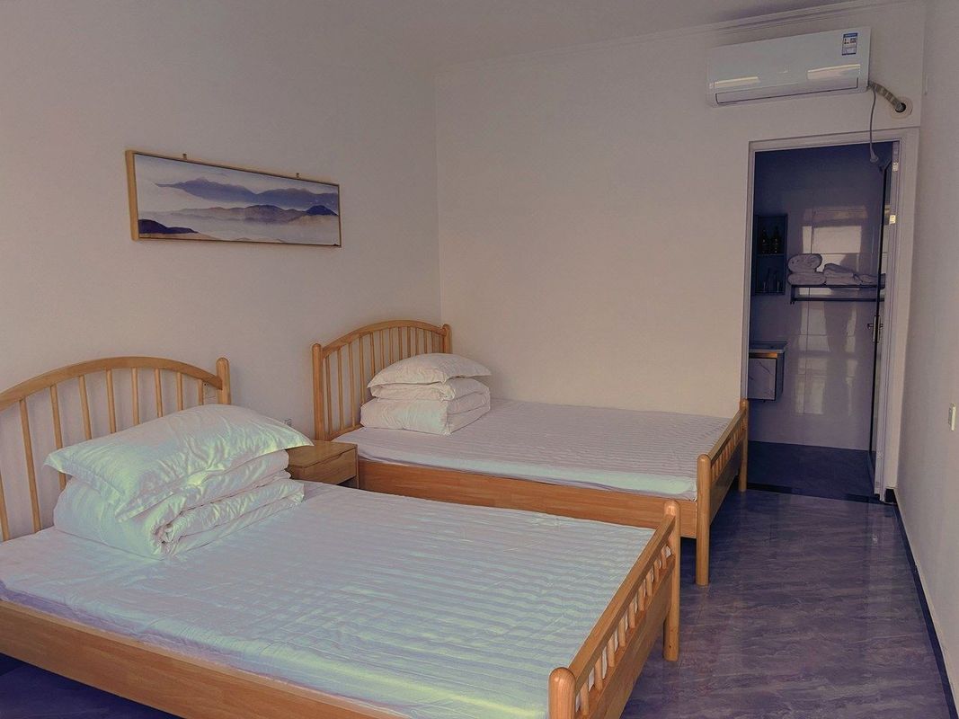 Yanqing Yuanyuan Homestay (Bayu Road)