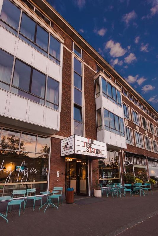 提爾站意識酒店