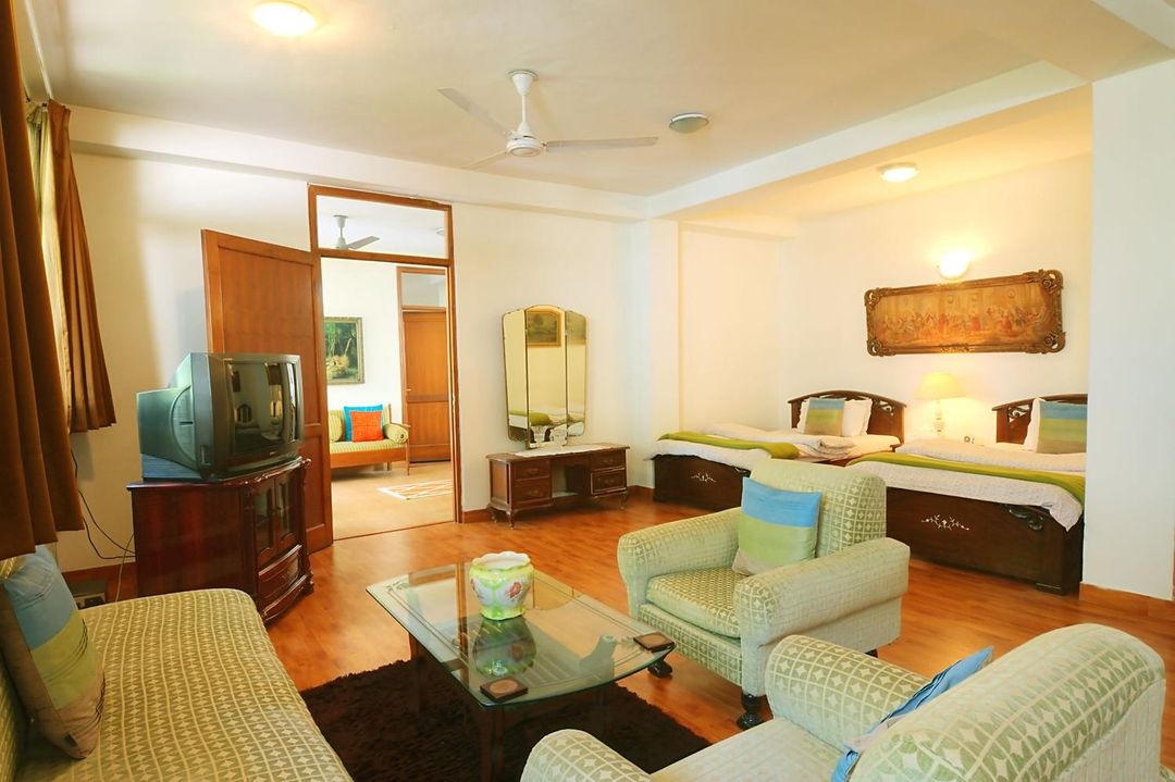 新德里尚印旅店