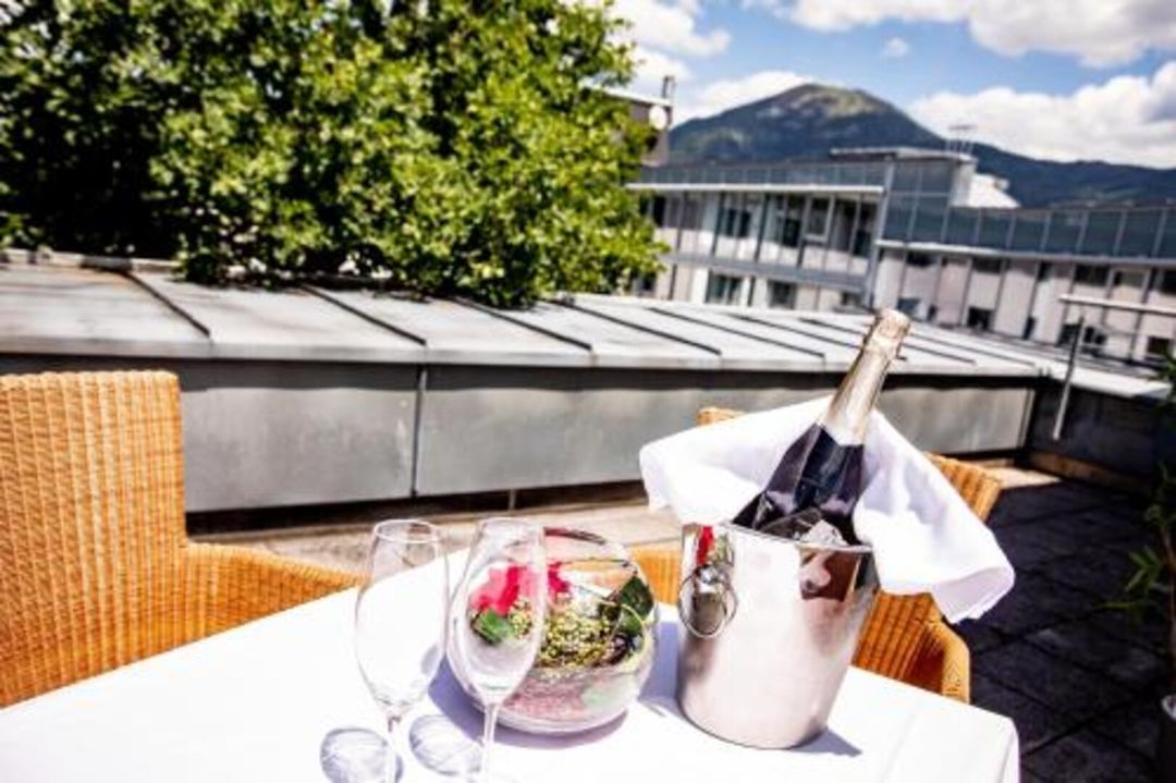 沙芬拉斯公寓酒店