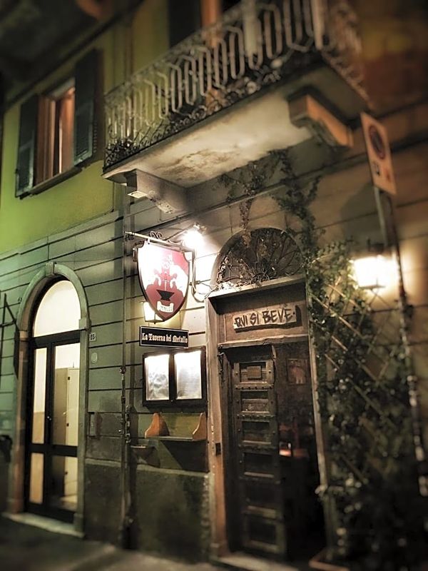 塔沃納梅塔羅賓館