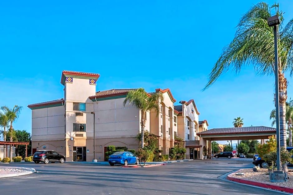 Citrus Suites Redlands Loma Linda Hotel