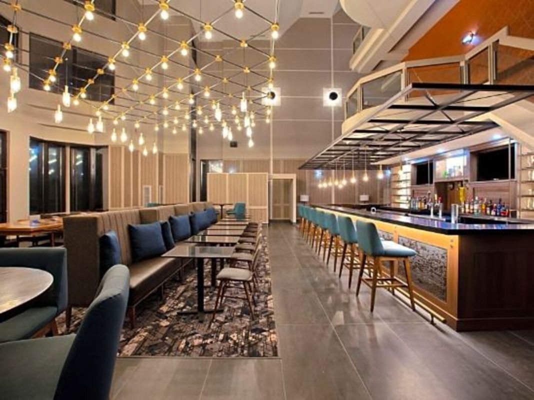 Four Points by Sheraton St. Catharines Niagara Suites