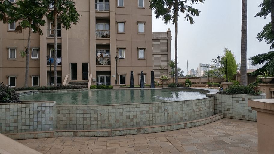 Best Price 1Br Grand Palace Near Jiexpo Kemayoran by Travelio