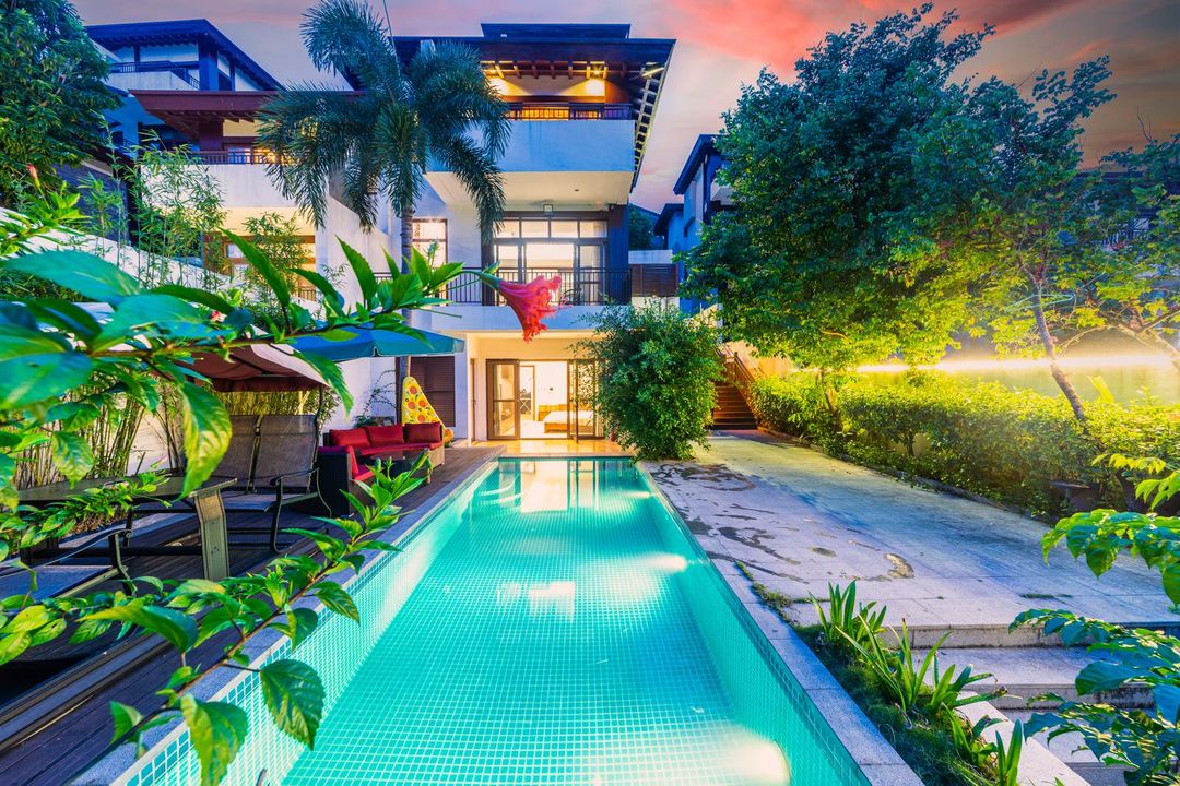 亞龍灣樂墅泳池別墅(太陽灣路店)