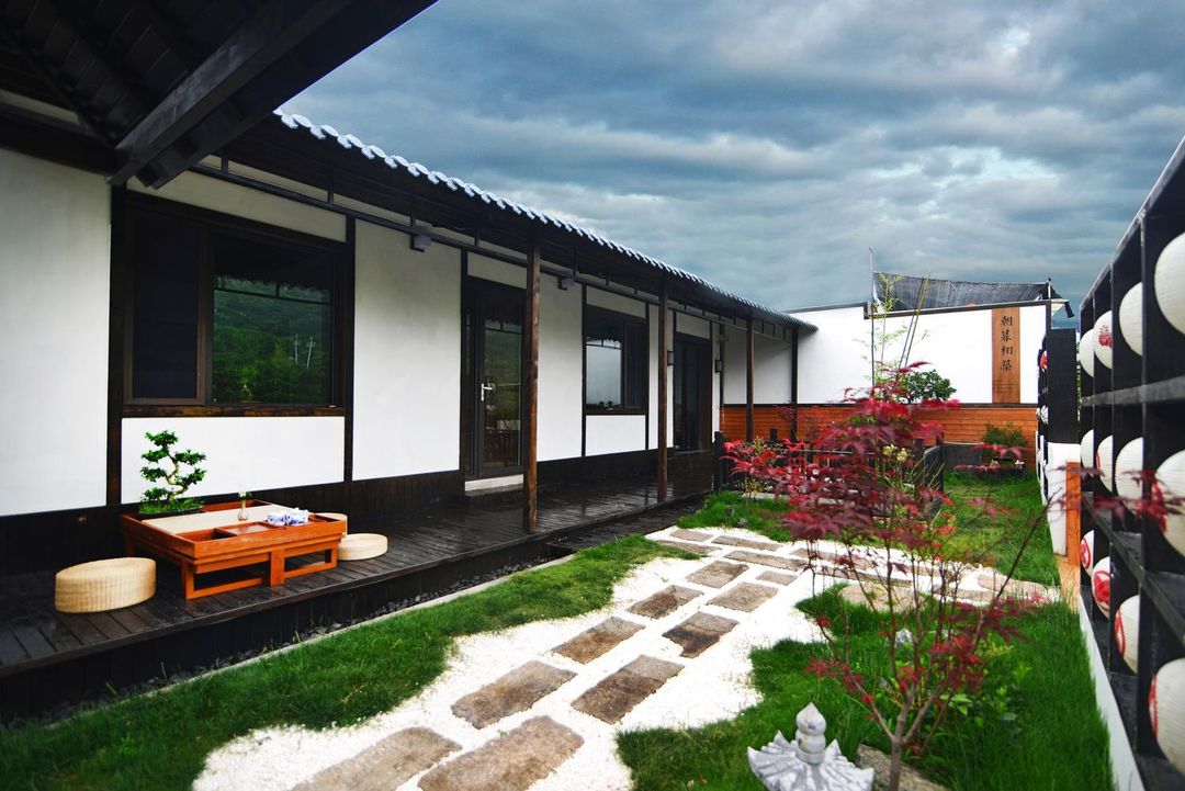 朝暮栩築民宿(嶗山北九水遊客服務中心店)