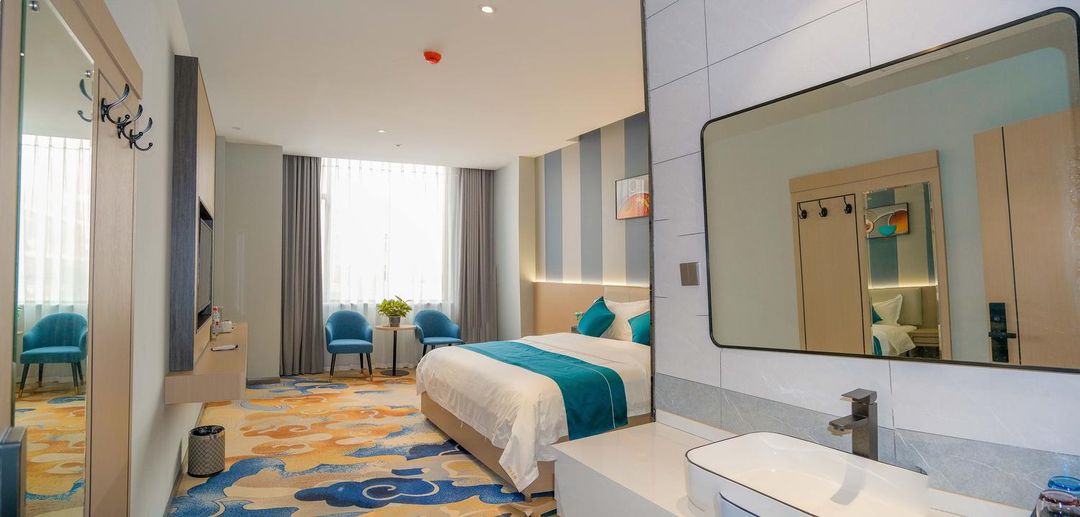 Xinjin Four Seasons Flower Hotel (Chengdu Art Vocational University)