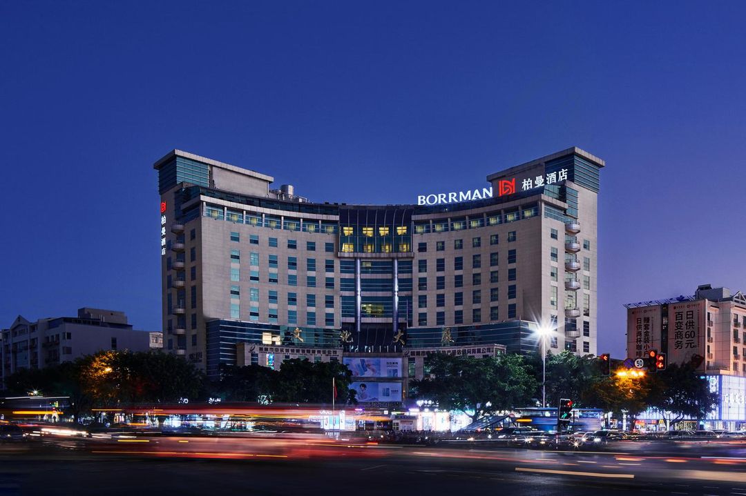 柏曼酒店(桂林兩江四湖象鼻山景區店)