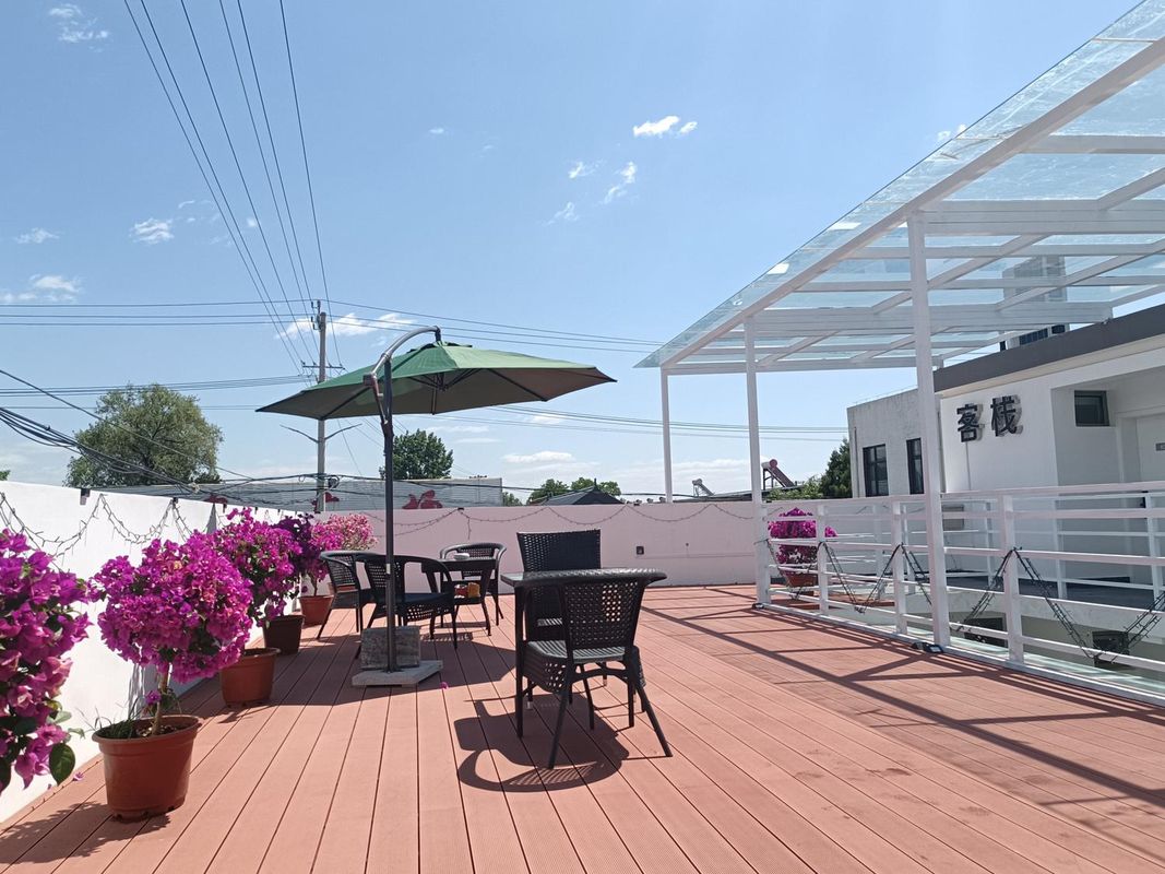 麓夏客棧(懷柔北站中國科學院大學雁棲湖校區店)