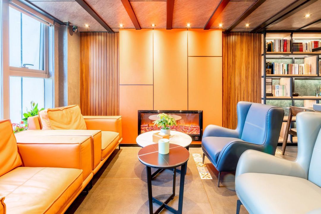 美澄七里香精品民宿(昆明同德廣場店)