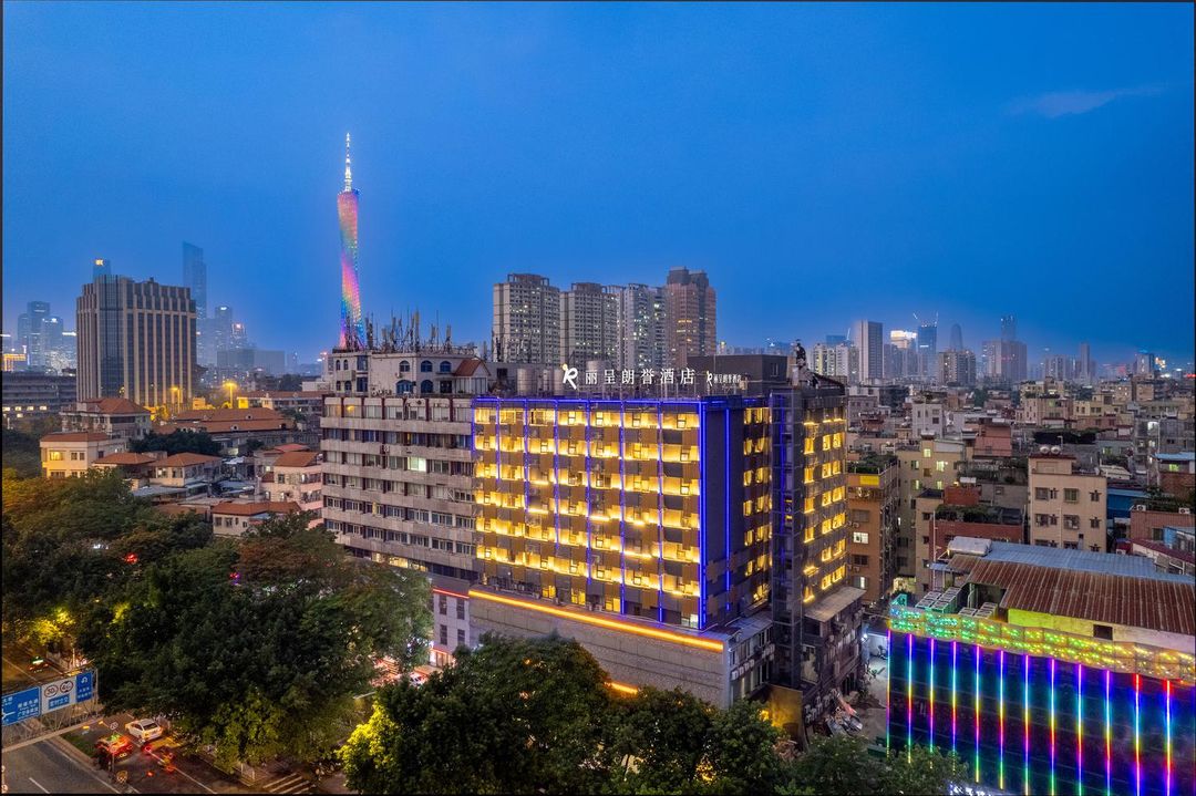 麗呈朗譽酒店(廣州客村地鐵站廣州塔店)