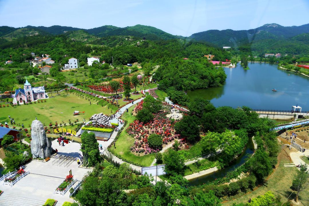 武漢木蘭玫瑰園木屋別墅