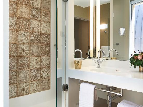 巴約訥艾馳奧納 - 波爾多貝斯特韋斯特精品酒店