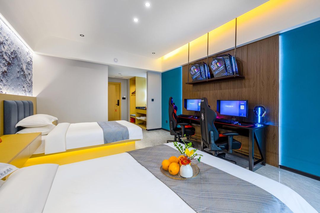 Flame Rat E-sports Hotel (Window of the World)