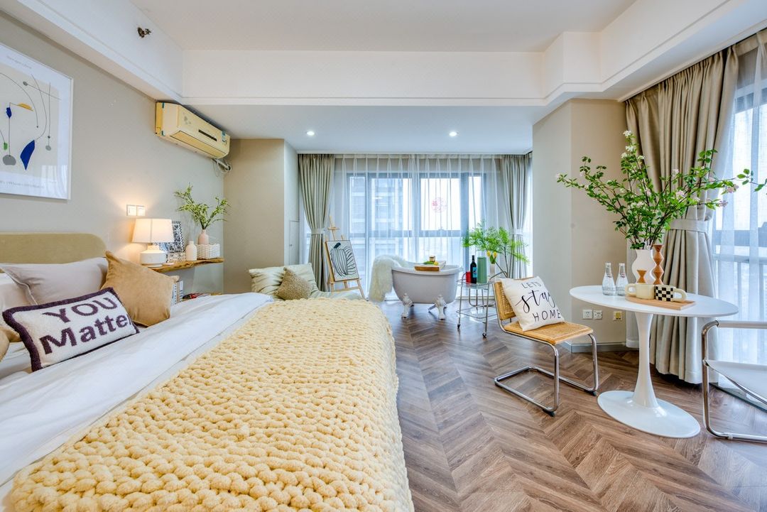 人生百国小欣公寓(通江中路1号分店)