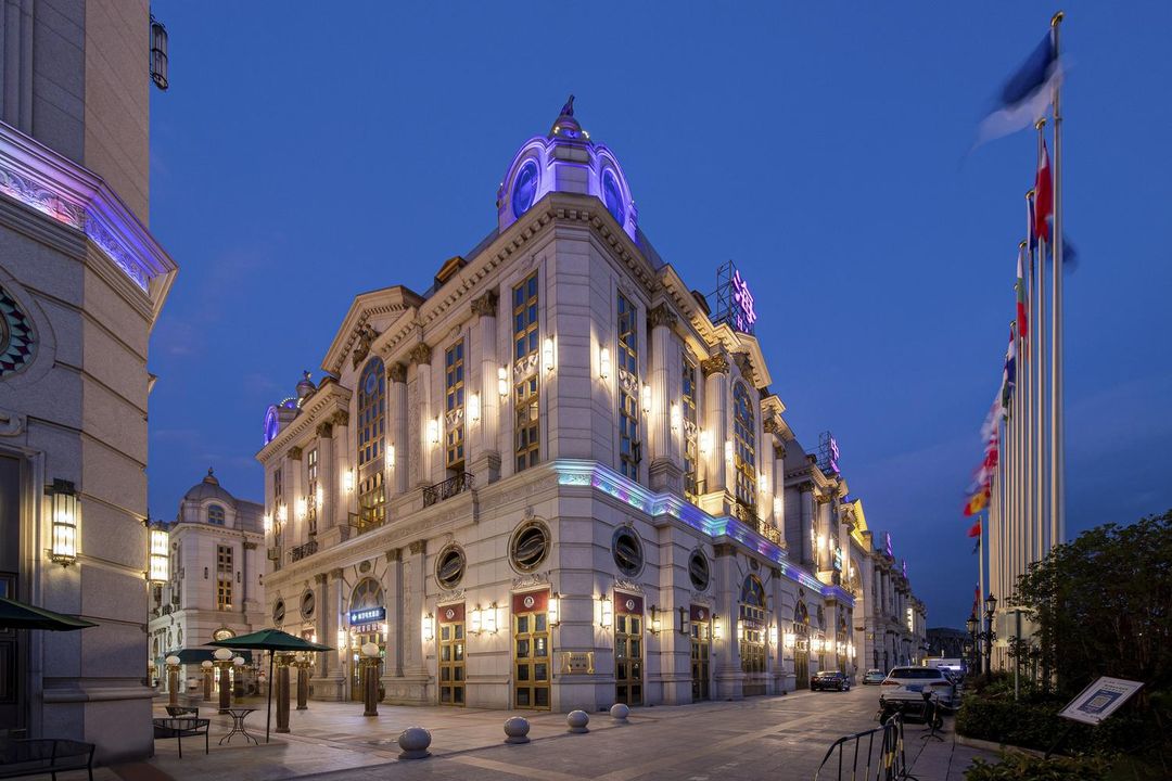 Peak Top E-sports Hotel (Puxing Highway)