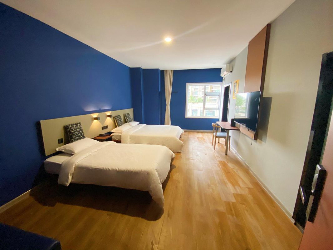 寓知己酒店(青島火車站中山路店)